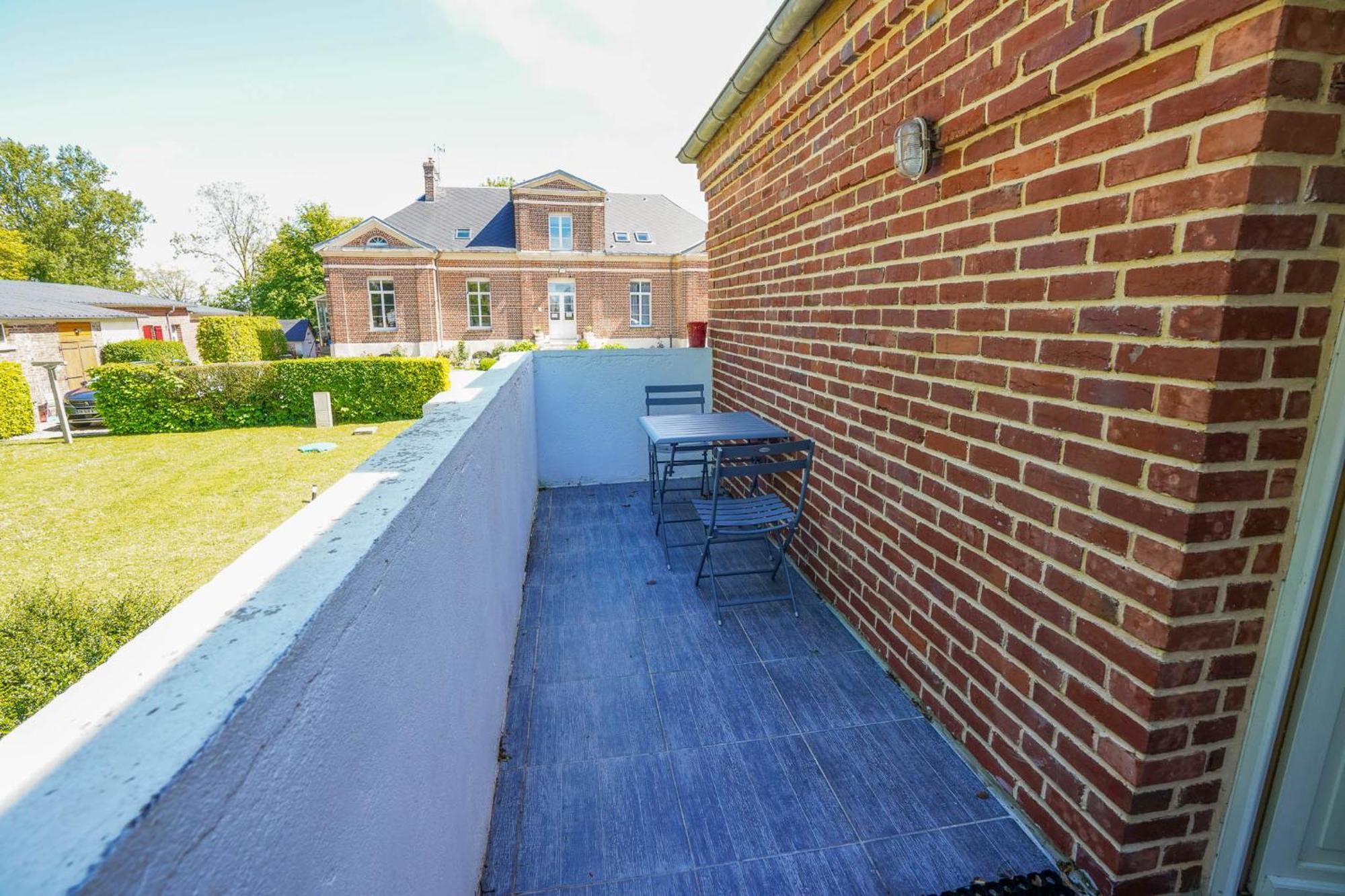 Chateau Des Lumieres Gite Et Gite Insolite Saint-Blimont Exterior foto
